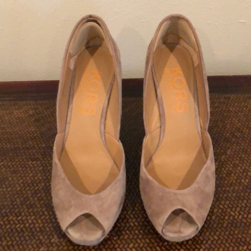 Michael Kors suede shoes, size 6